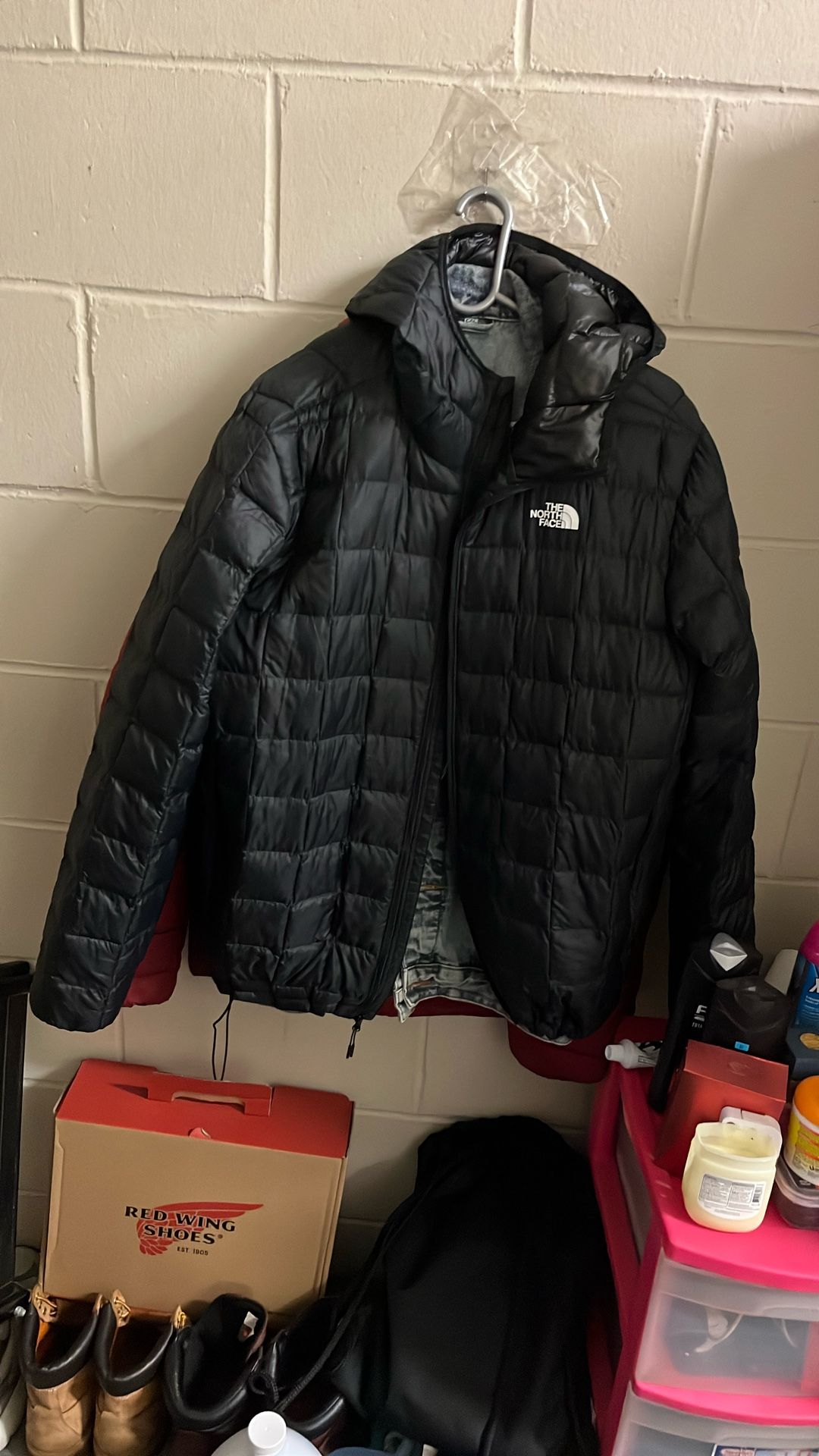 Northface Xl Bubble Hooded Jacket