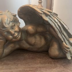 Jim Marvin collection gold ceramic cherub statue
