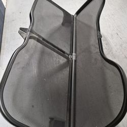 VW BEETLE CONVERTIBLE WINDBREAK