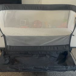 Bassinet 