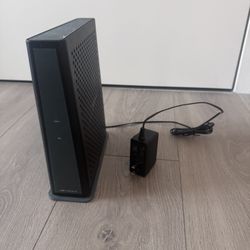 ARRIS Touchstone DG3450 Cable Modem Wireless Gateway