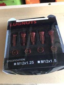 Nissan Z lugnuts (fits 350z and 370z)