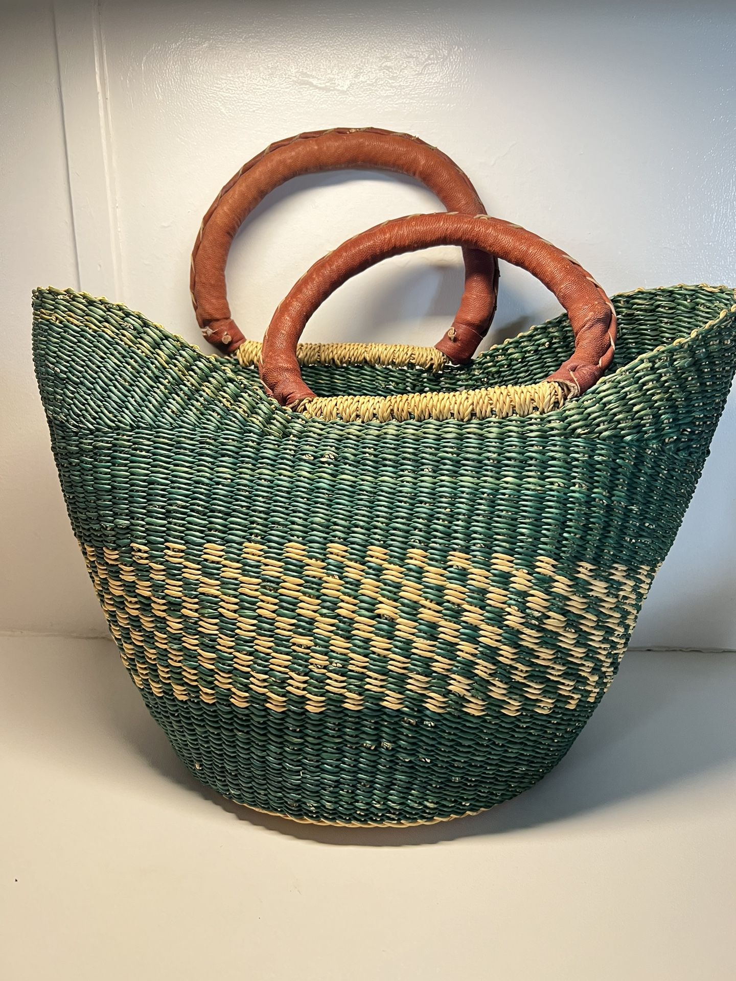 African Woven Raffia Basket Tote Bag