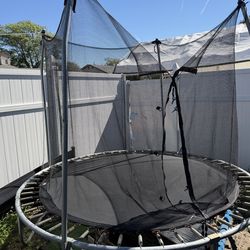 8’ trampoline