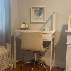 Brande New White Office/school Desk 