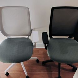 Staple Essential Task Chair - Desk Chair - Office Chair 