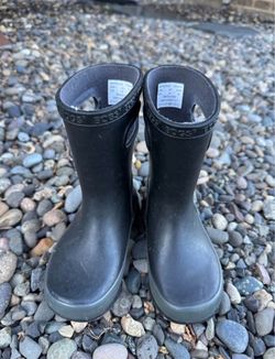 Bogs Kids Black Rubber Rain Boots