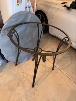Dining table glass