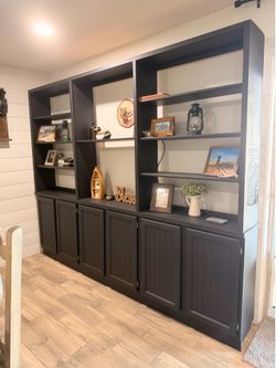 Free bookshelf