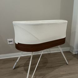 SNOO Smart Baby Sleeper Bassinet