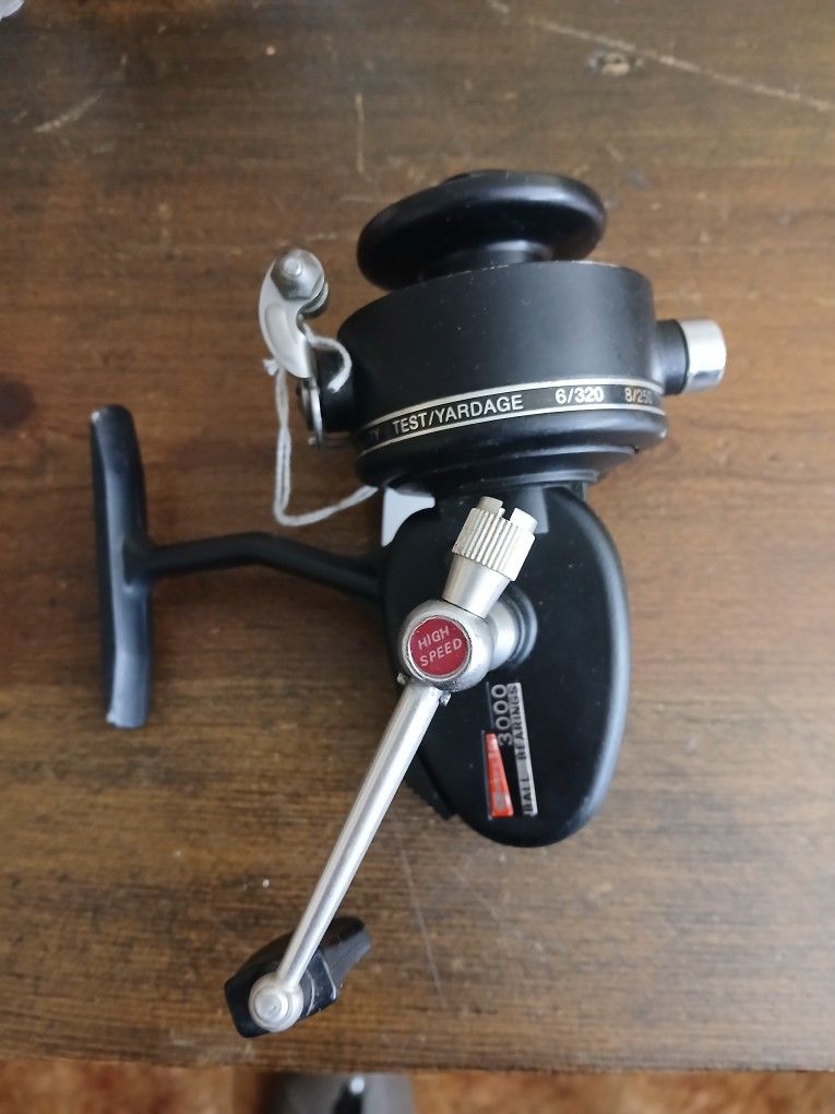 Vintage Garcia 3000 Ball Bearings Fishing Reel (Tested/Working) Made in Japan