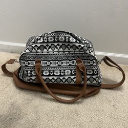 Realer Women’s Weekender Bag