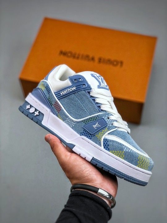 LV TRAINER SNEAKER LOW Shoes