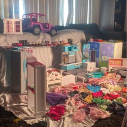 Journey Doll Accessories !! Like New!!!