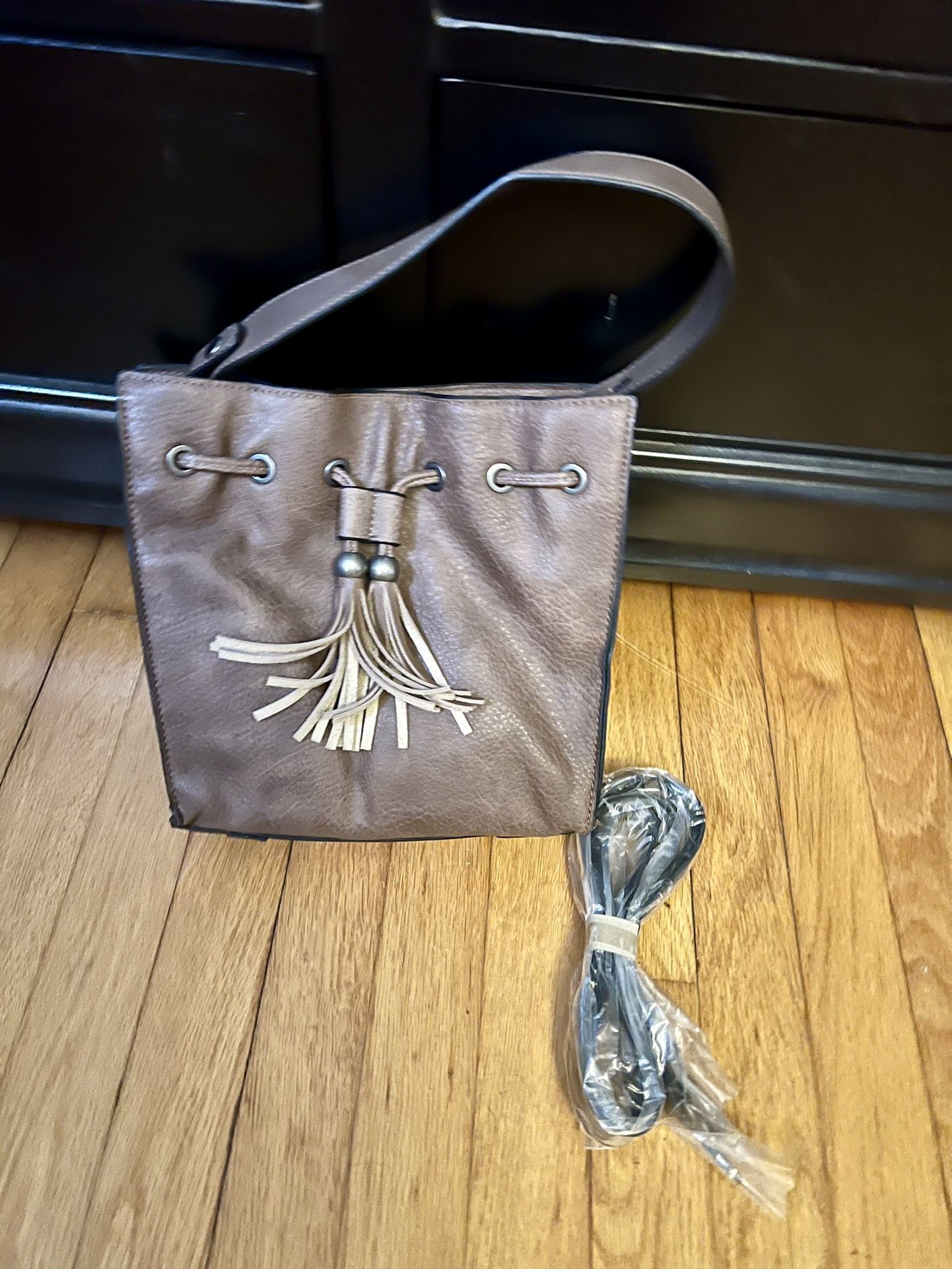 Simply Noelle Brown bag