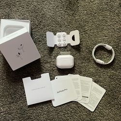 Apple AirPods Pro 2 