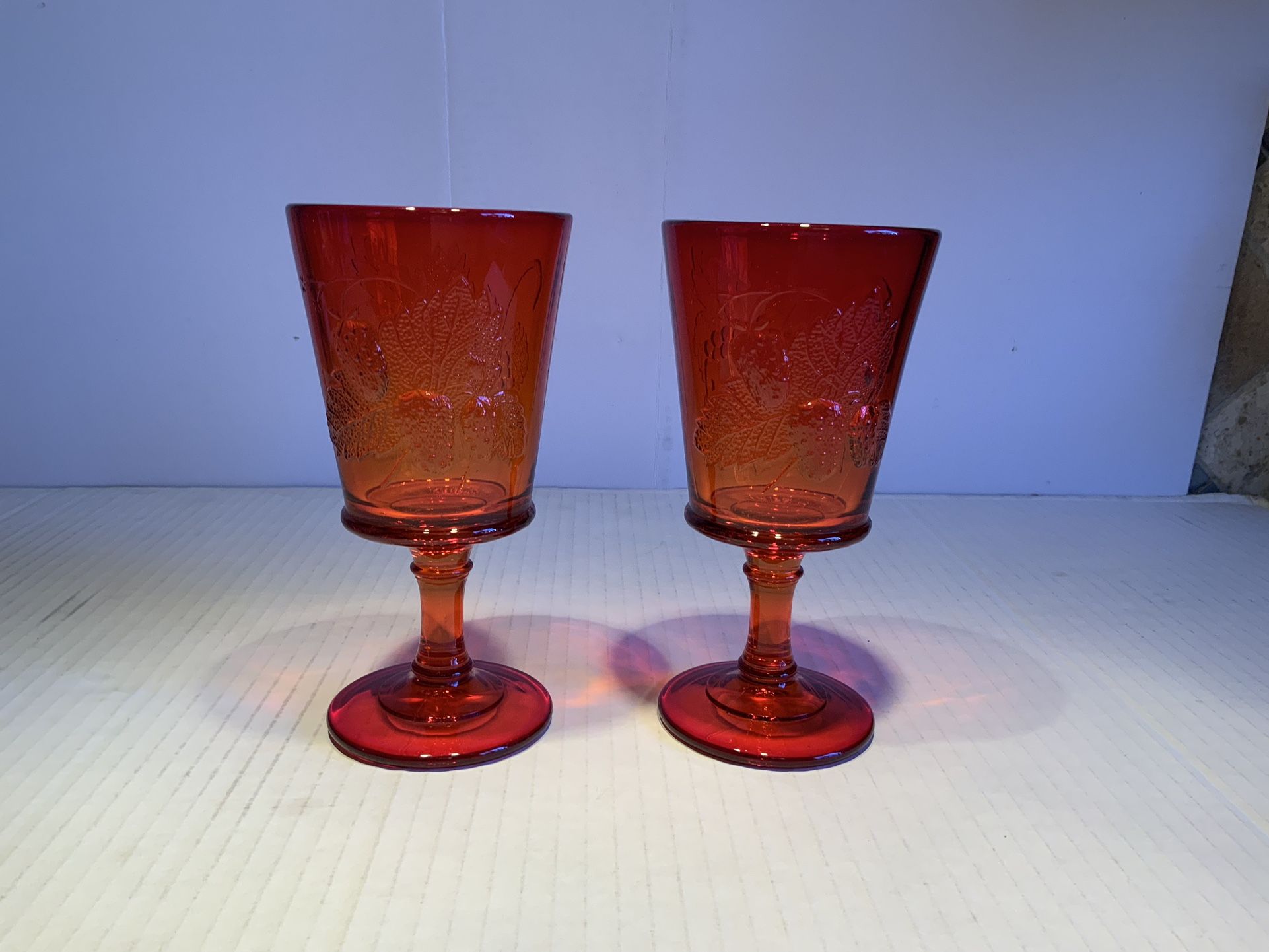 VINTAGE L.G. WRIGHT RUBY RED GOBLETS STRAWBERRY & CURRANT PATTERN 1960’s - 2 AVAILABLE