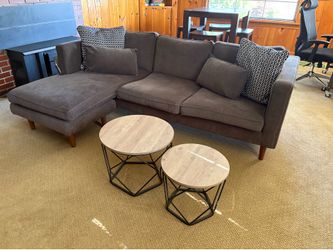 Comfortable blue/grey 3 person couch w/ reversable chaise lounger