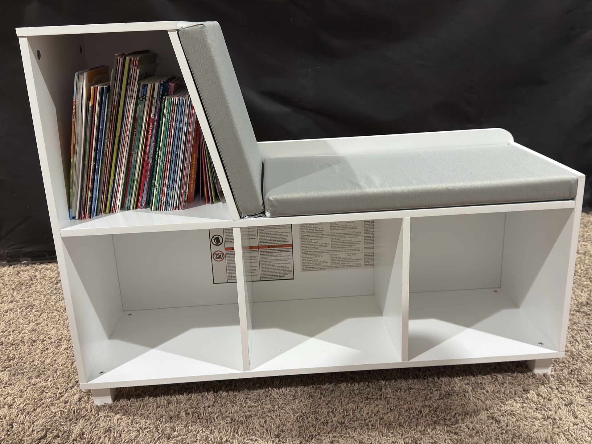 Kids’ Reading Nook with Book Storage & Bench Seat – Gently Used