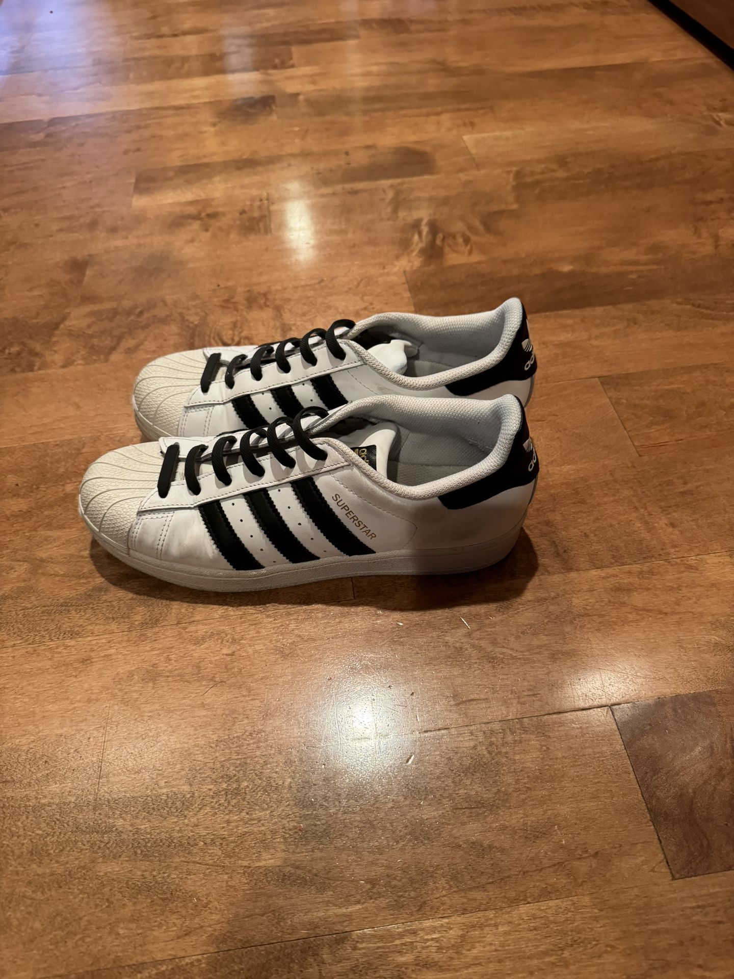 Women’s Adidas Superstar Sneakers Shipping Available