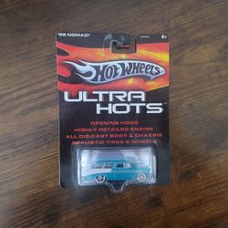 Ultra Hots NOMAD Hotwheels 
