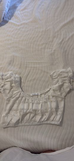 White cropped shirt