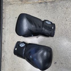 Society Nine BIA boxing gloves (all black)