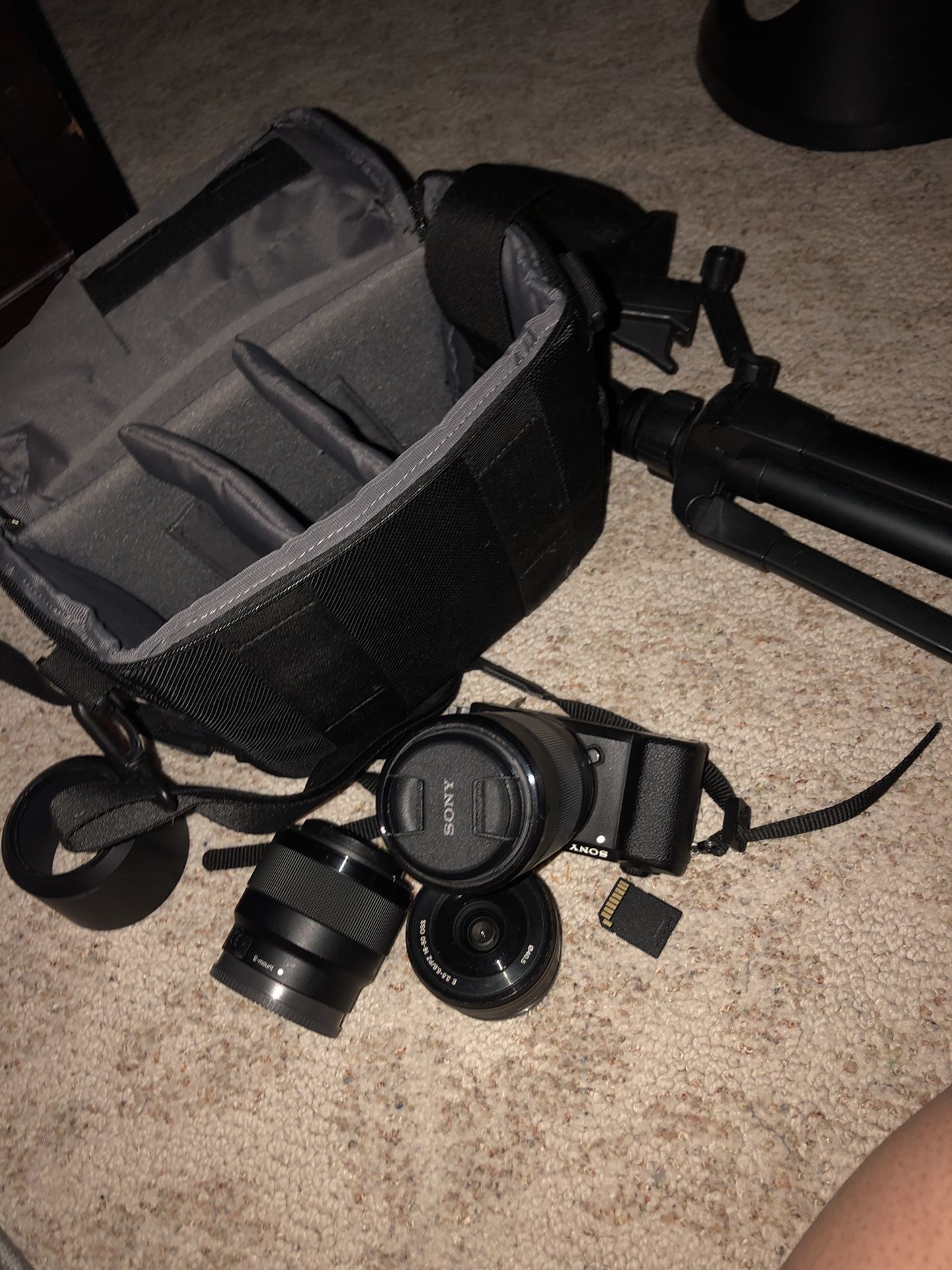 Sony a5100 bundle or can sell lenses separate