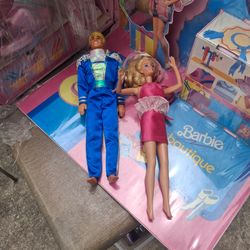 VINTAGE 1960 S BARBIE DOLLS