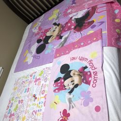4  Pieces Nice Cotton Bedding Set For Crib (sheet, pillowcase, blanket, sheet)