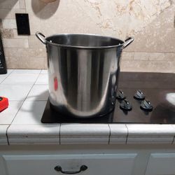 Lobster Pot Or Other Cooking 10" Tall X 11.25