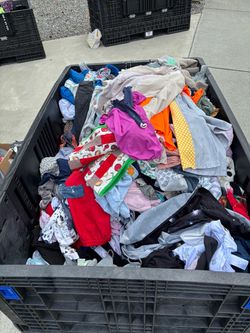 FREE Misc Bulk Clothing Today Noon Till 4pm