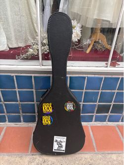 Vintage Hard Shell Guitar Case
