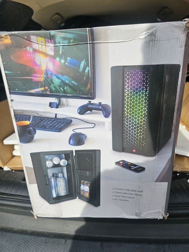 Personal Chiller With Lights And Remote, New