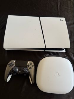 PS5 Digital w/ Pro controller