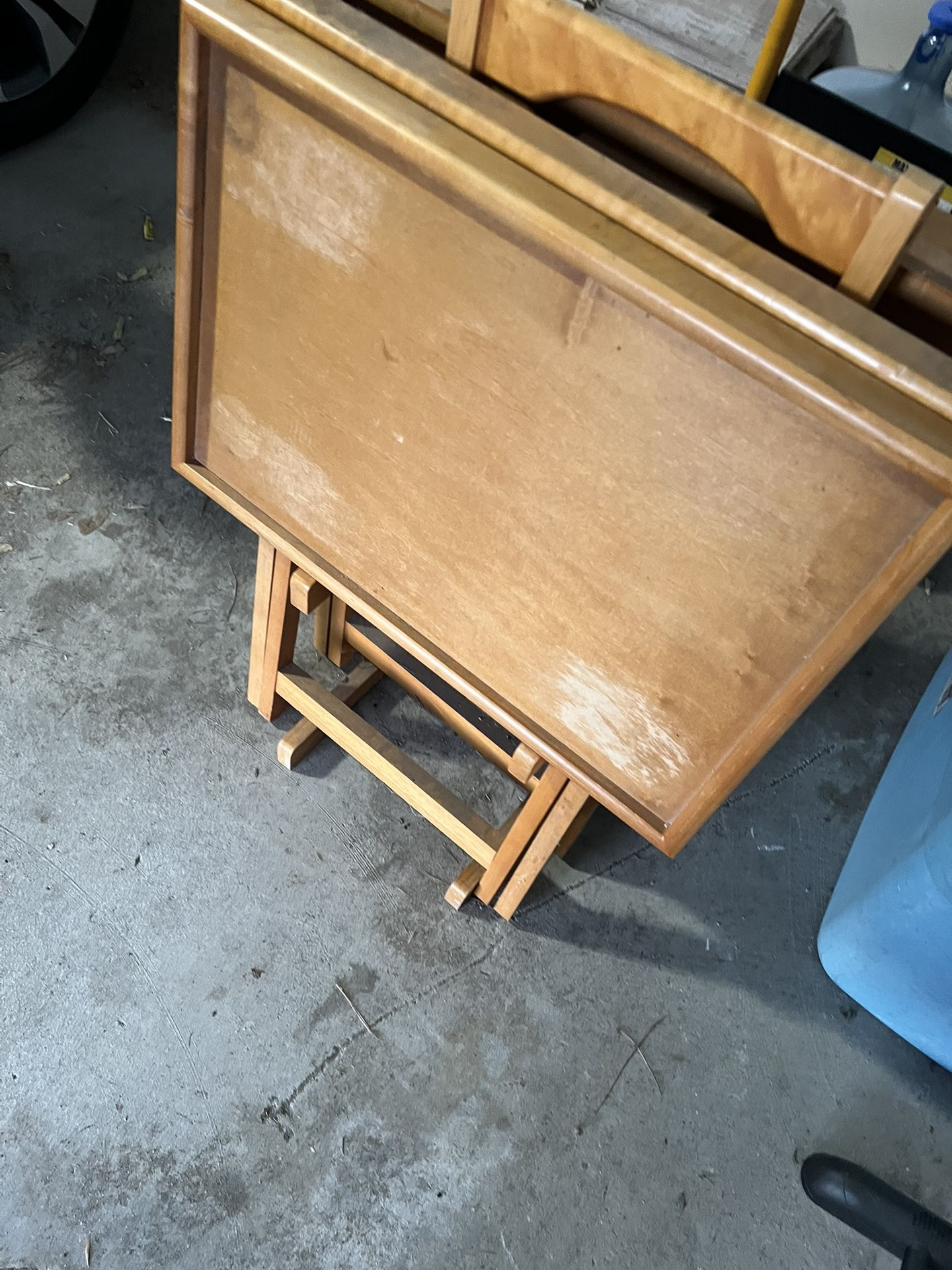 Tv Dinner Tables