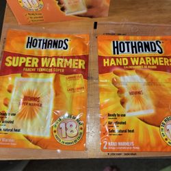 🆕️ HAND WARMERS.  3 PACKS 28 HRS RELIEF. GREAT TO USE ANY WHERE ON THE BODY THAT HAS ATHRlTlS . LET ME KNOW IF YOU WANT MORE. 