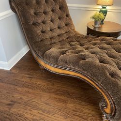 Lounge chair 🪑 