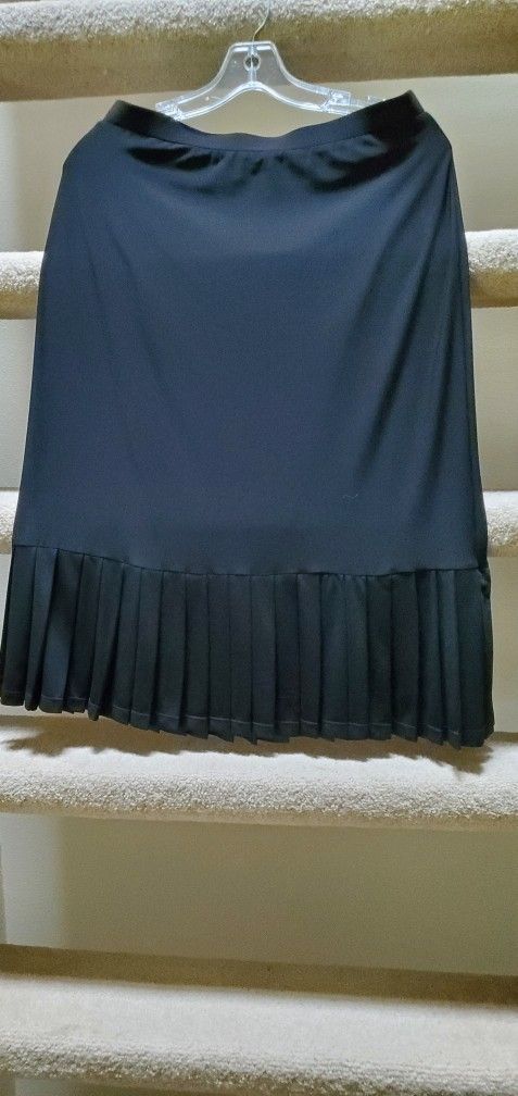 Black Skirt Size M