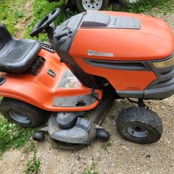 husqvarna riding mower