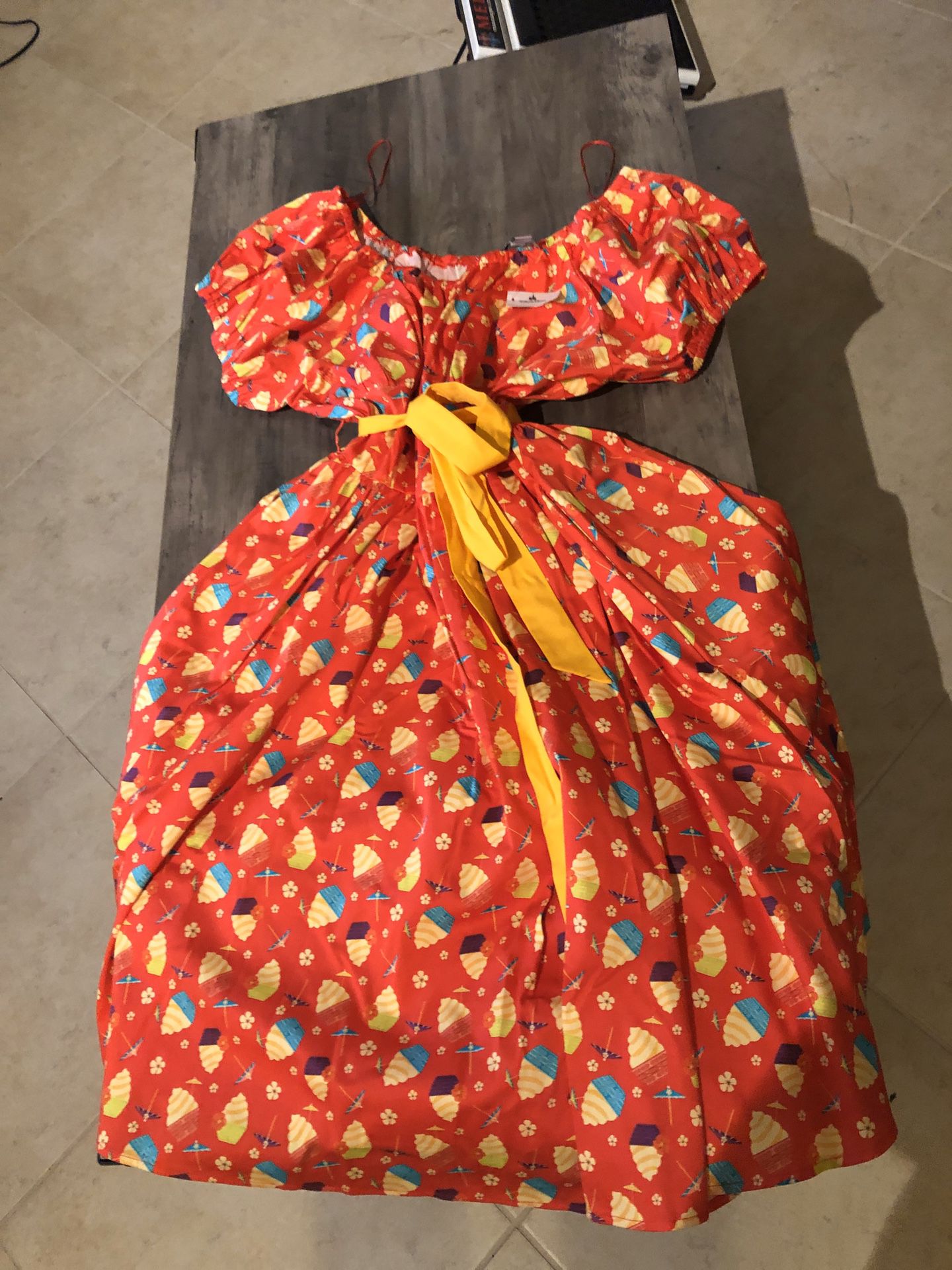 Disney Dress Shop Dole Whip Pineapple Dress size 1X XL Never Worn Brand New