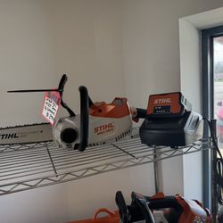 MSA 140 Kit Battery And Charger 