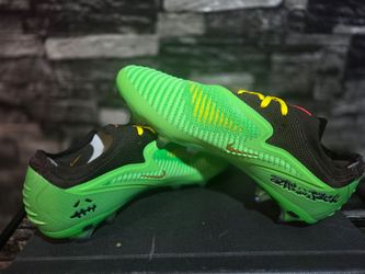 Soccer Phantom 6 Low Elite FG x Cactus Jack