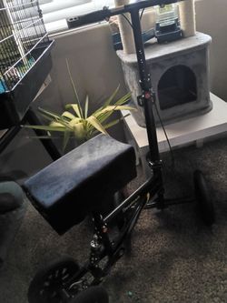 BlessReach Knee Scooter Walker