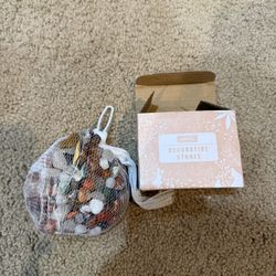 Decorative Stones 