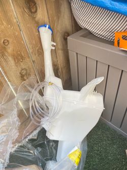2014- 2019 Kia Soul Marketplace Auto Parts Windshield Washer Fluid Reservoir Tank