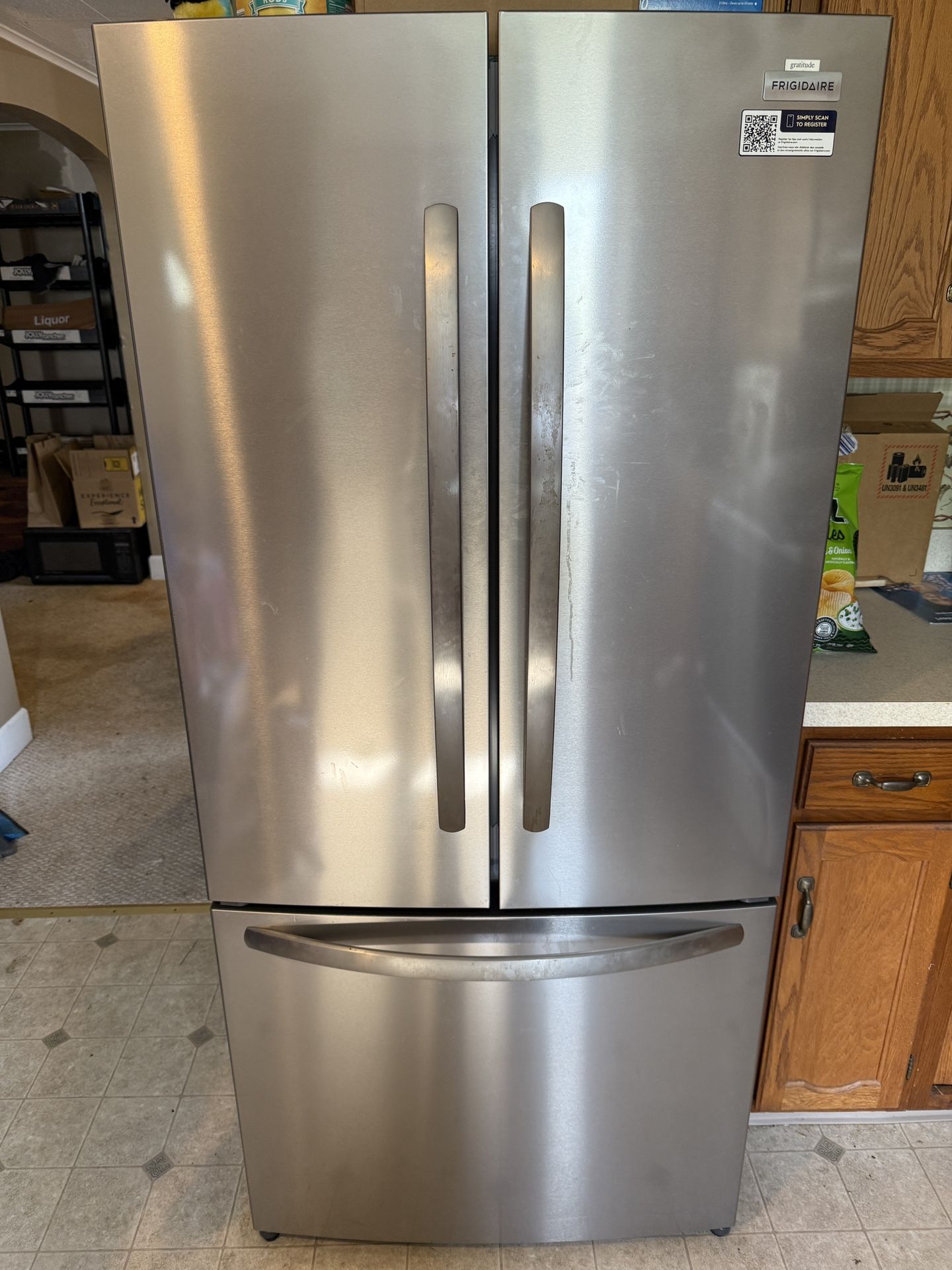 Frigidaire Fridge