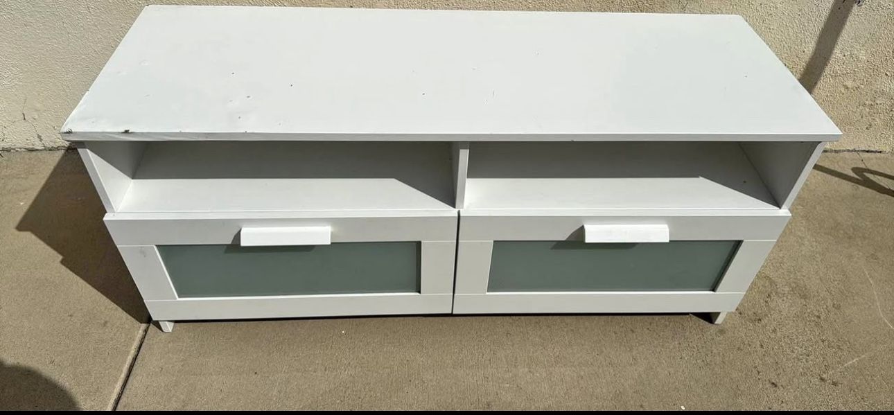 IKEA White Tv Stand