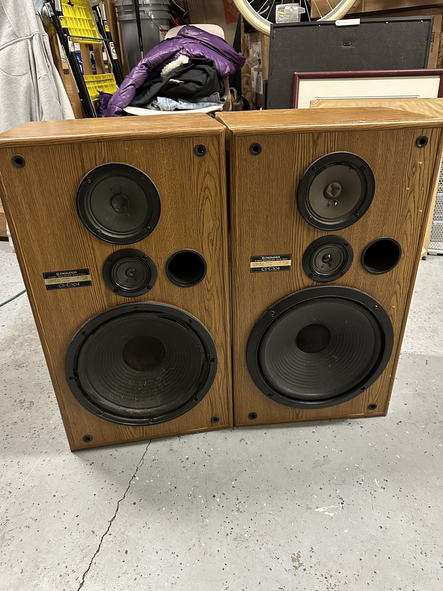Pioneer CS-G304 Vintage 3-Way Floor Speakers – Wood Look – Untested AS-IS