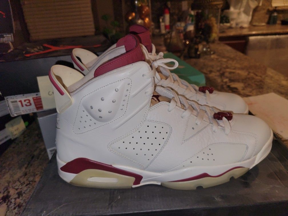 Jordan 6 Retro "Maroon